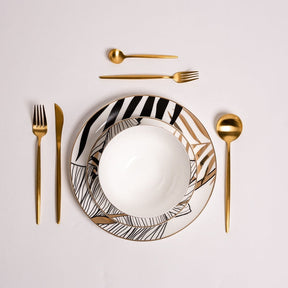Ensemble de Plats en Céramique Noire - Élégance et Durabilité pour Chaque Occasion