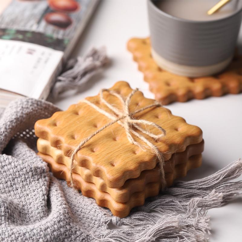 Sous-verres en Bois Design Élégant - Protection et Style pour Votre Table