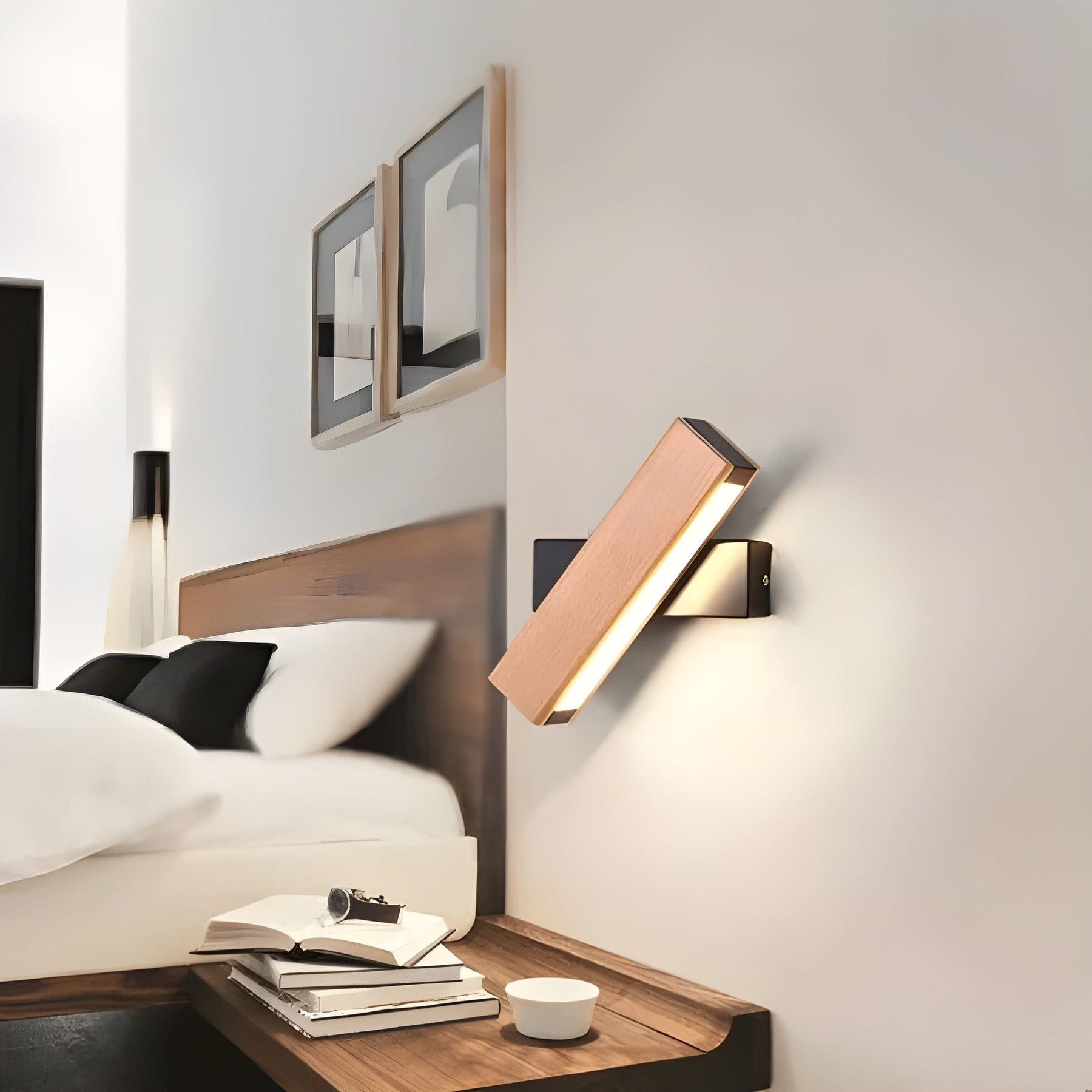 Lampe Murale LED en Bois - Design Scandinave et Éclairage Chaud
