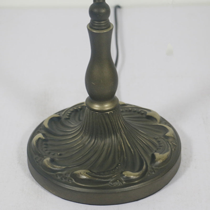 Lampe de Table Vintage en Demi-Cylindre - Élégance Classique et Ambiance Chaleureuse
