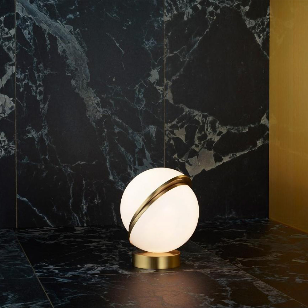 Lampe de Table en Croissant - Design Unique et Éclairage Doux