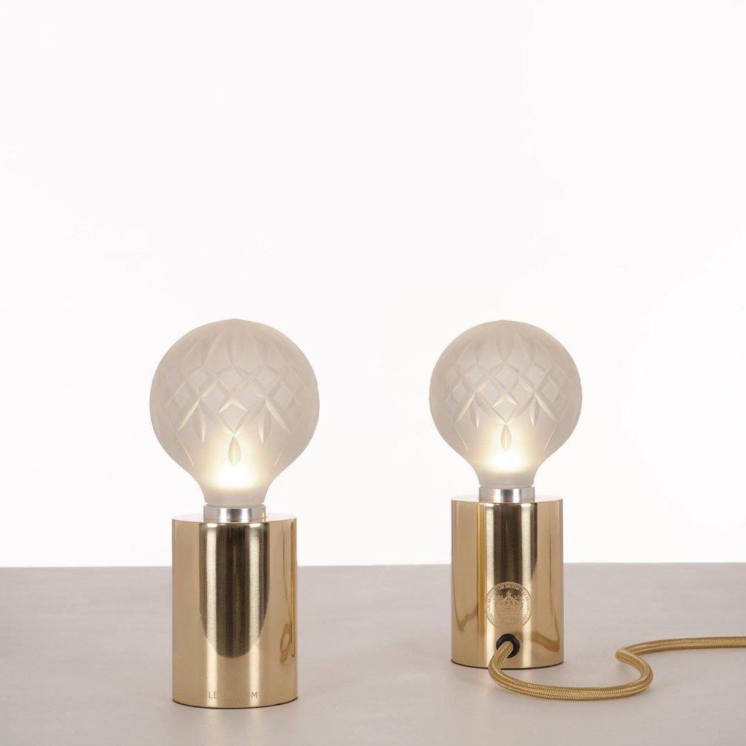 Lampe de Table en Cristal - Éclat Luxueux et Lueur Ambiante