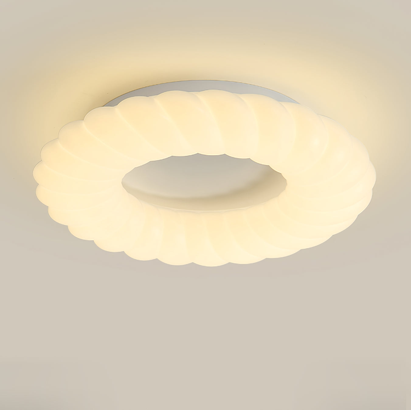 Lampe de Plafond Design Donut - Éclat Doux et Ambiance Magique