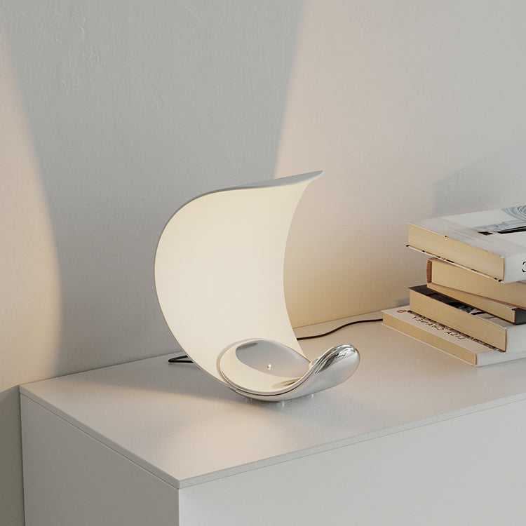Lampe de Table Élégante en Spirale - Design Moderne et Lumière Apaisante