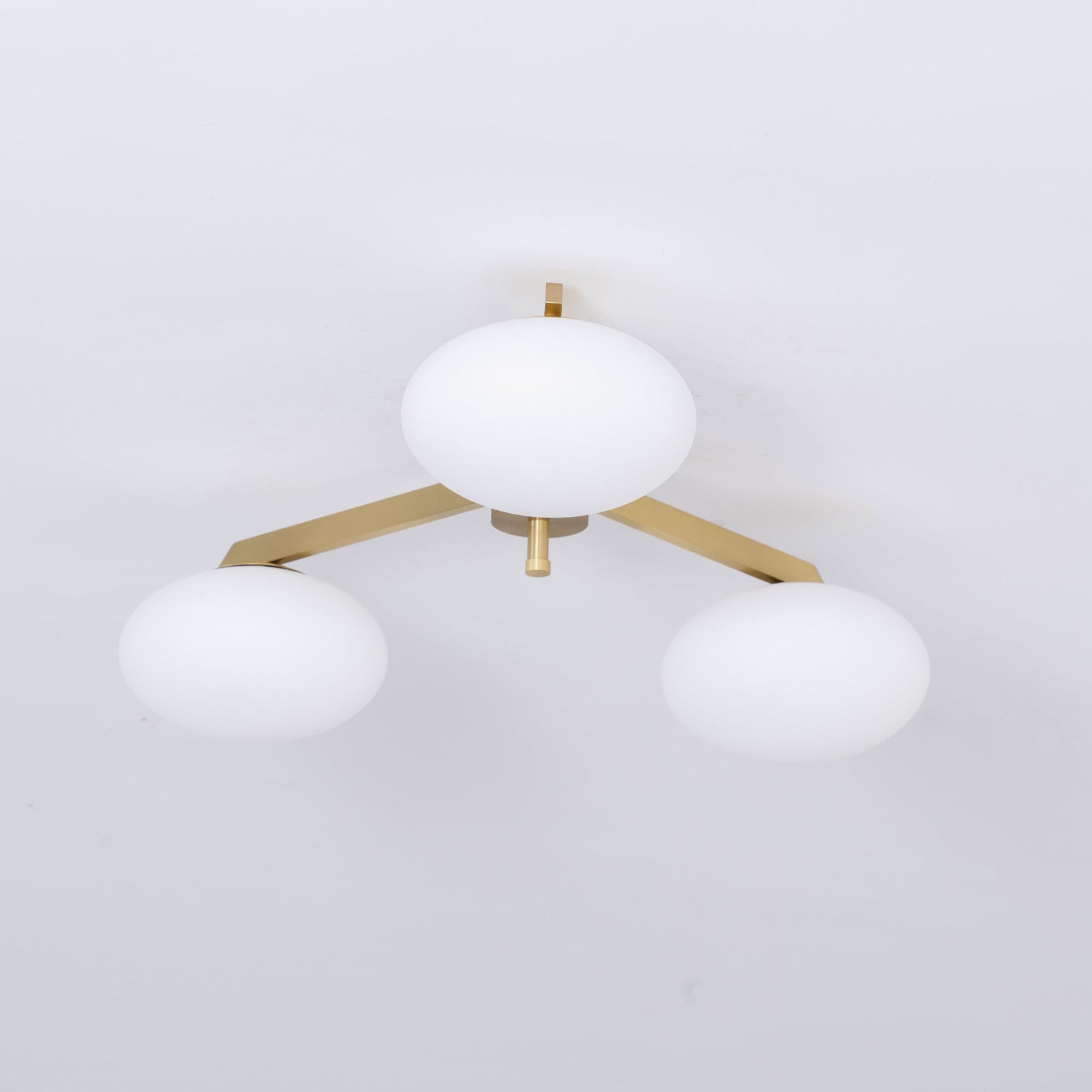 Plafonnier Art Déco en Verre - Élégance et Style pour Intérieur