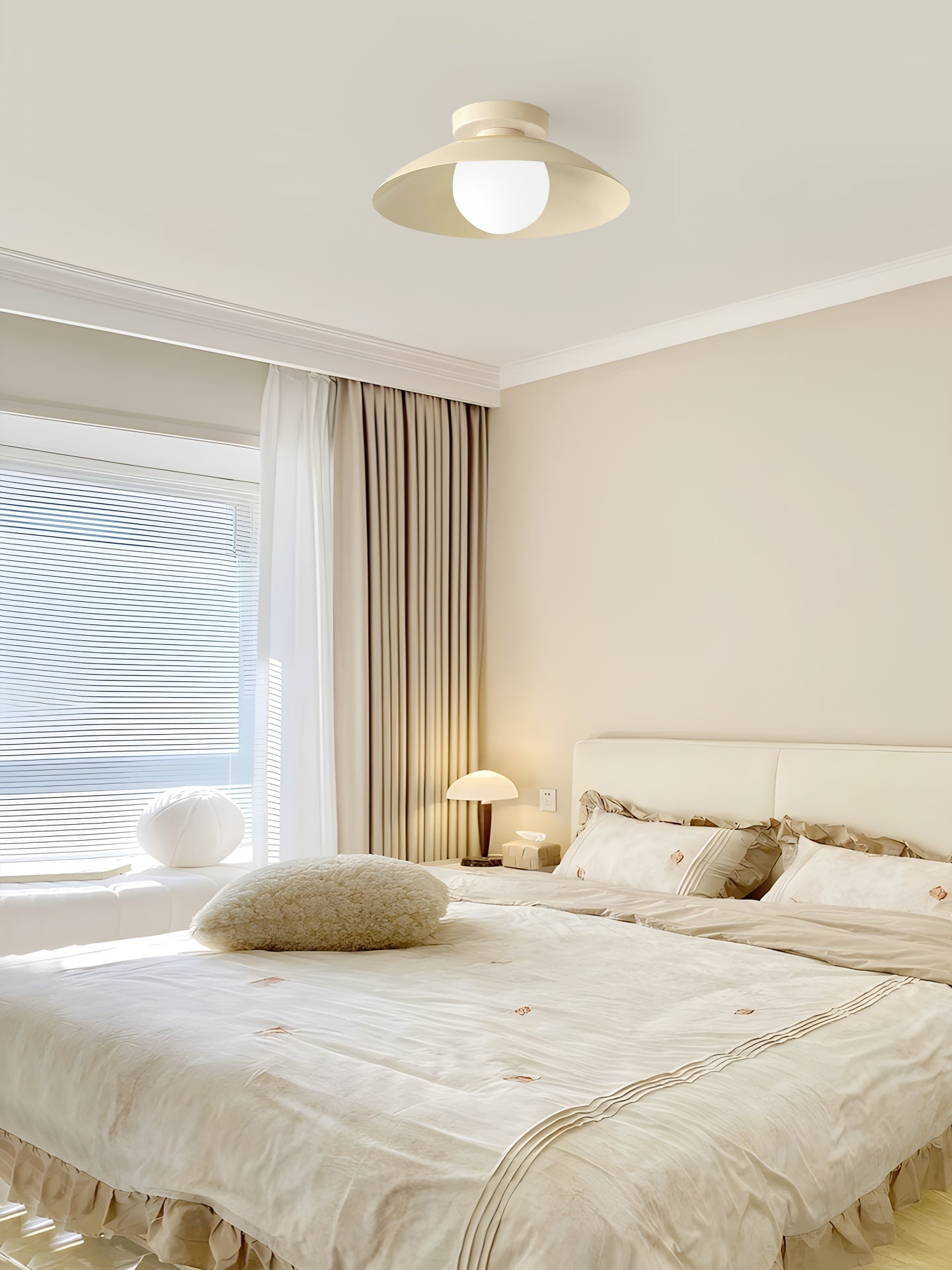 Lampe de Plafond Minimaliste - Éclairage Chic Inspiré du Design Scandinave