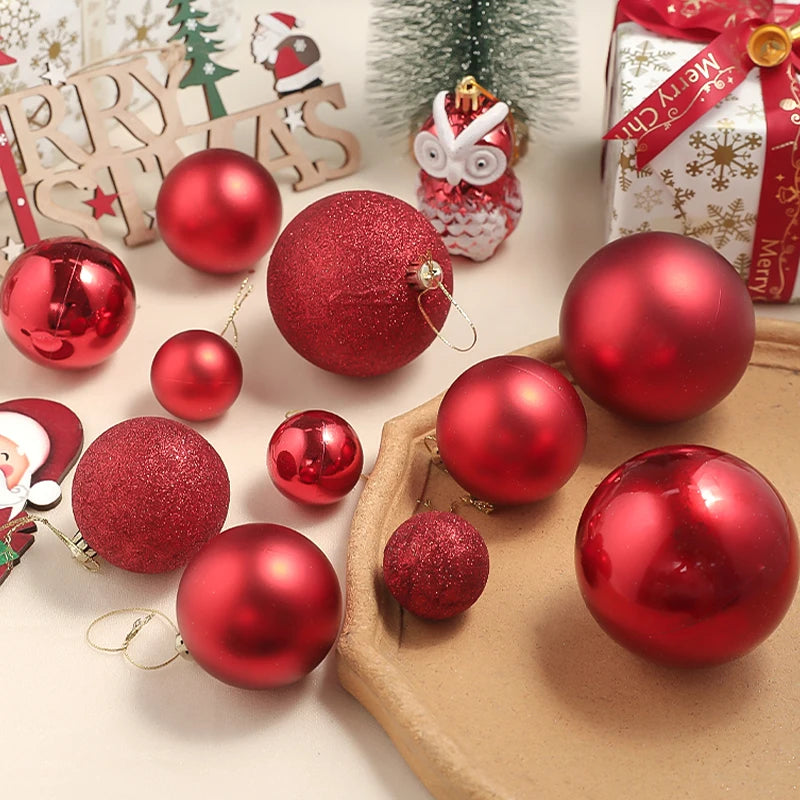 Boules de Noël Décoratives - Ensemble Coloré de 24 Ornements Suspendus