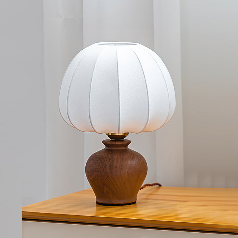 Lampe de Table Élégante en Métal - Ambiance Chaleureuse et Sophistiquée