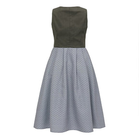 Robe Dirndl Traditionnelle avec Tablier - Élégante Tenue pour Oktoberfest