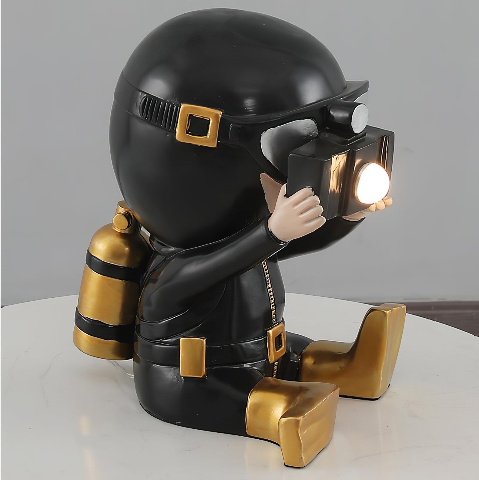 Lampe de Table Contemporaine - Éclairage Doux et Décoration Unique
