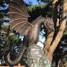Fontaine de Dragon Cracheur de Feu - Sculpture Enchanteresse pour Jardin