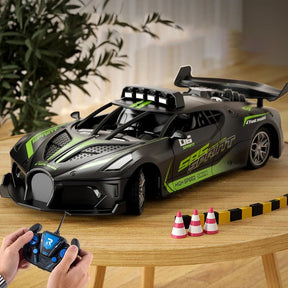 Voiture RC Drift 1:18 pour Enfants | Design Robuste et Facile à Utiliser