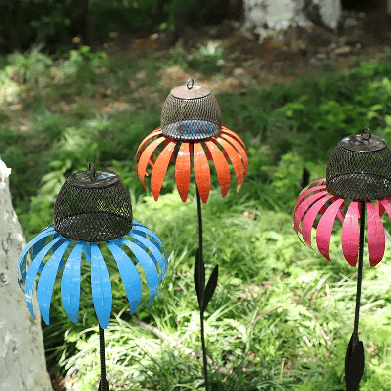 Mangeoire à Oiseaux en Métal Durable - Design Élégant et Résistant aux Intempéries