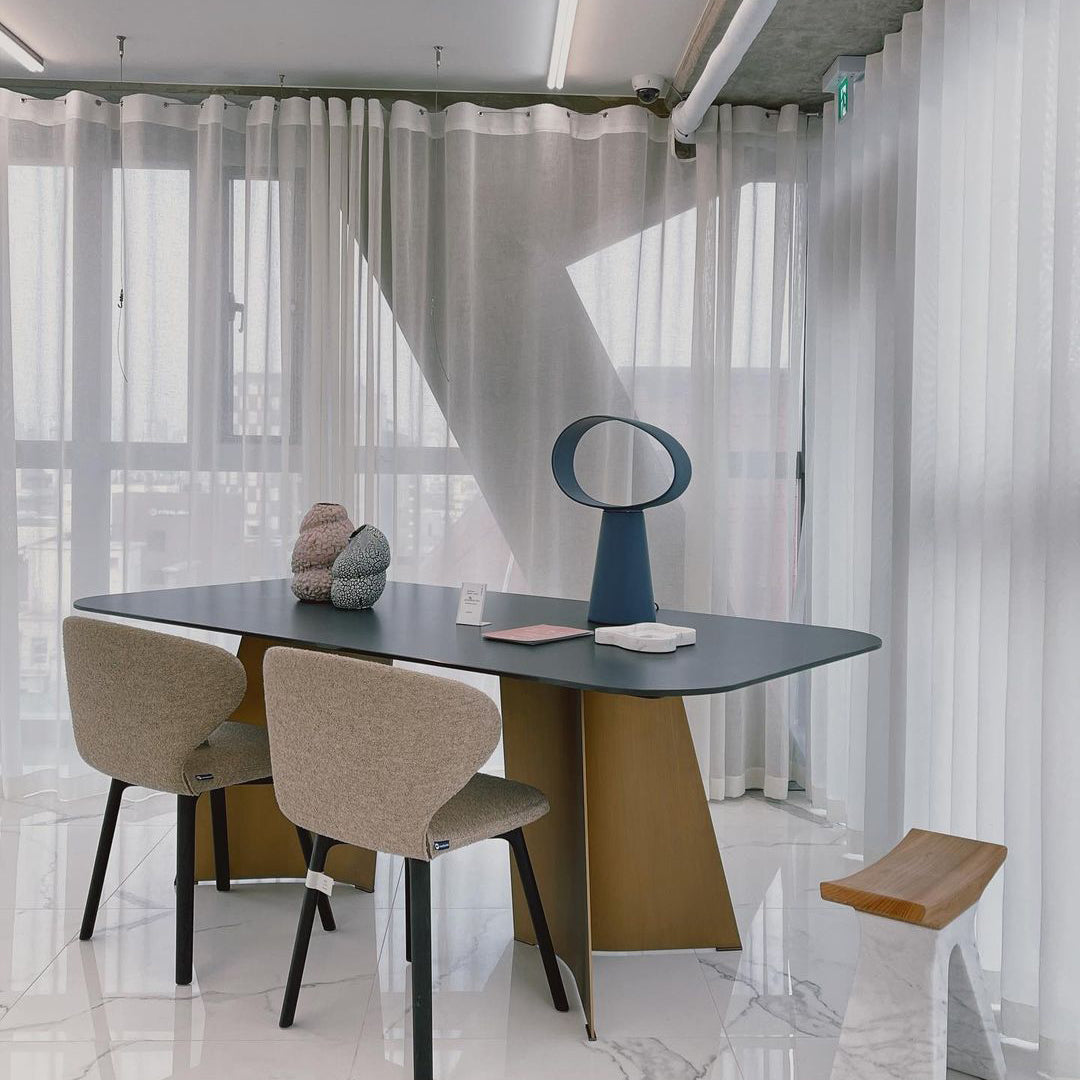 Lampe de Table Élégante - Design Minimaliste et Couleurs Vives