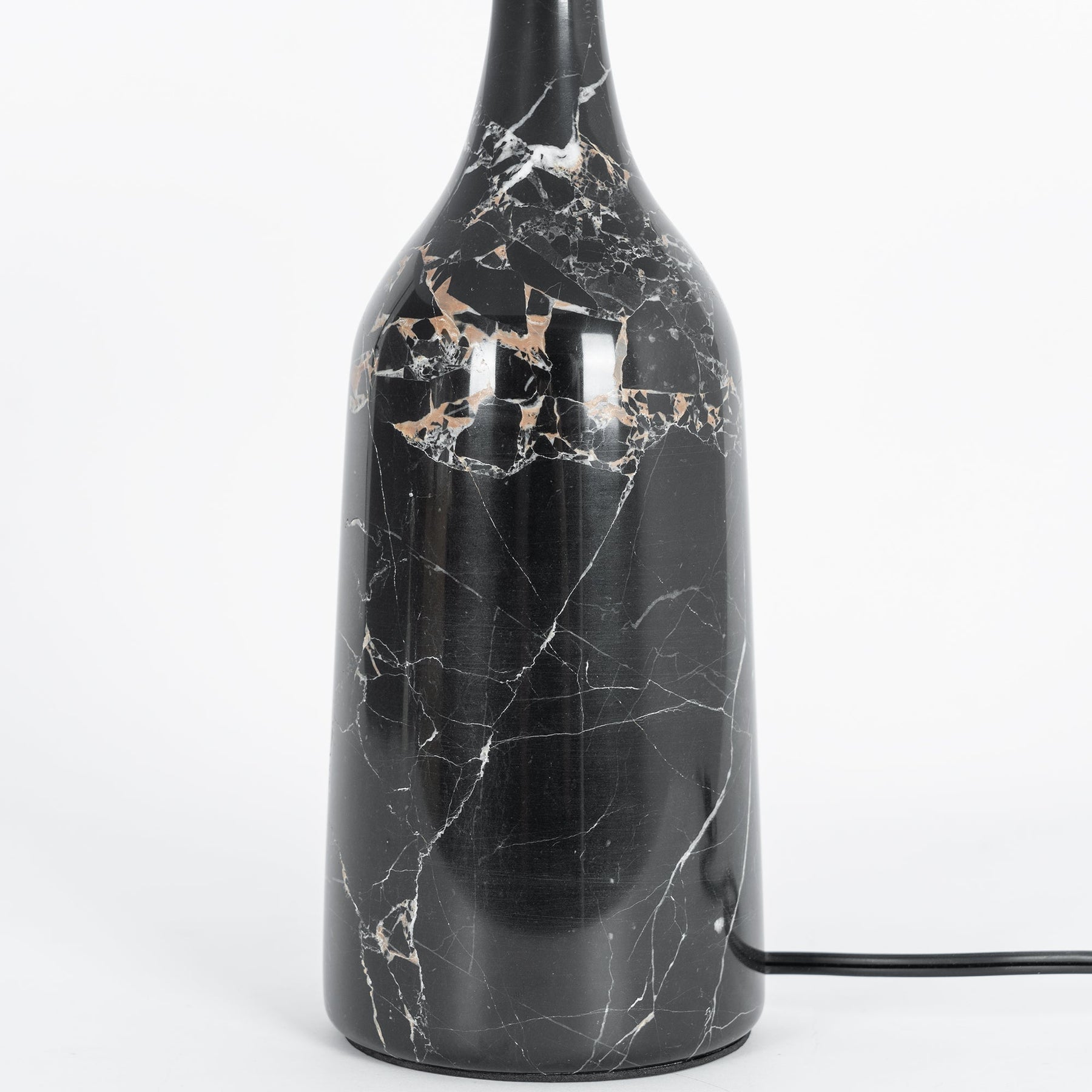 Lampe de Table Élégante en Marbre - Design Sophistiqué et Lumière Douce