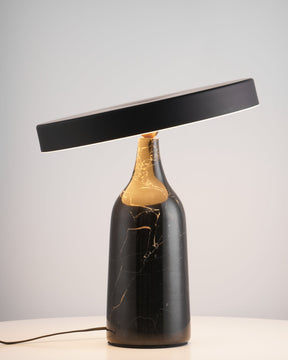 Lampe de Table Élégante en Marbre - Design Sophistiqué et Lumière Douce