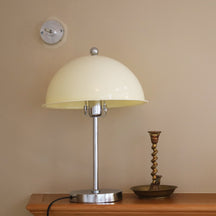 Lampe de Table Élégante en Argent - Design Chic avec Accents Acryliques