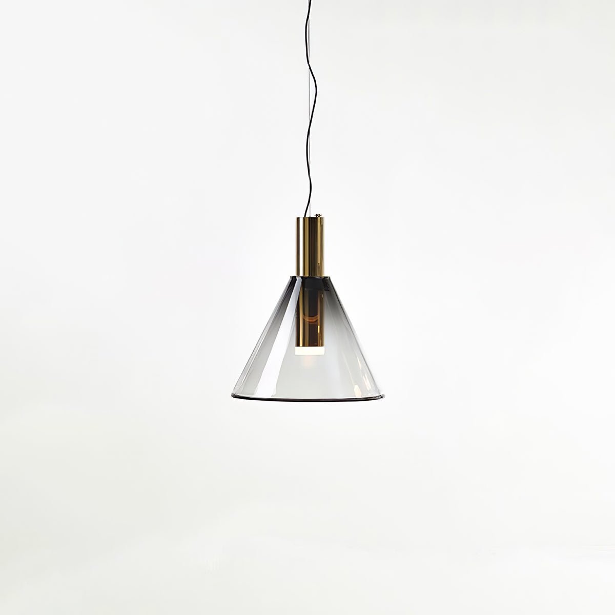 Lampe de Plafond Élégante pour Intérieur - Design Ventilé et Atmosphère Apaisante