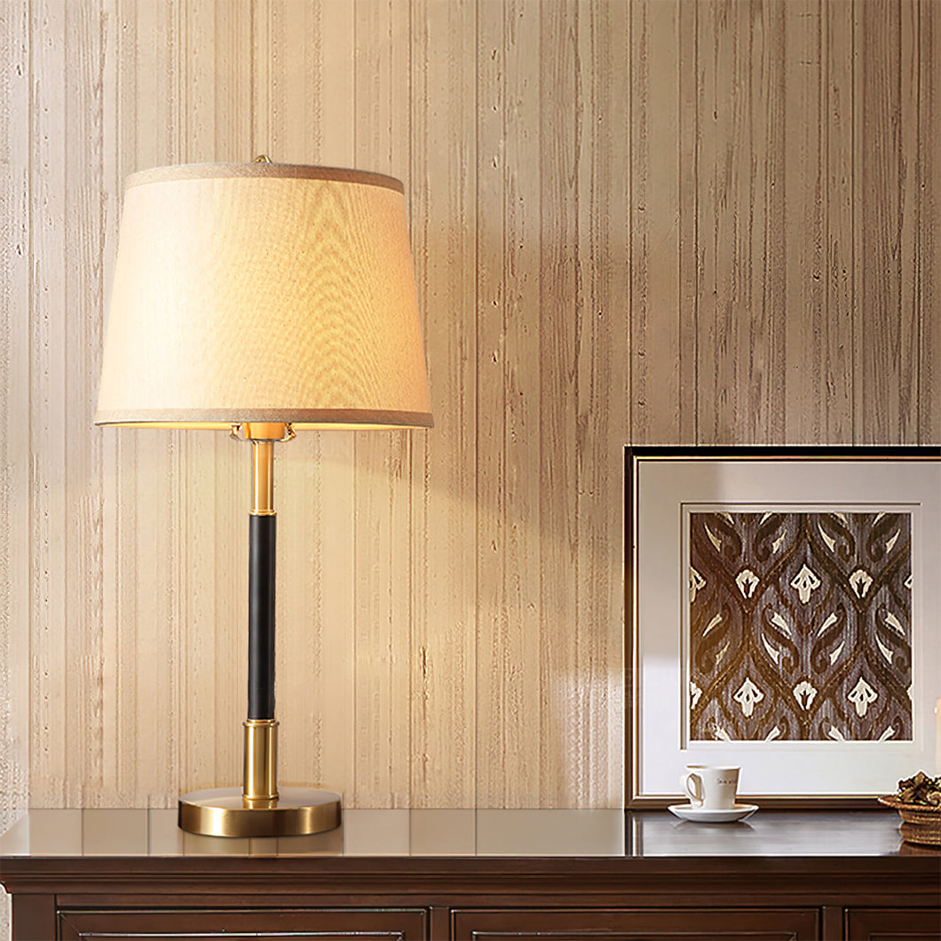 Lampe de Table en Laiton - Design Luxueux et Lumière Chaleureuse