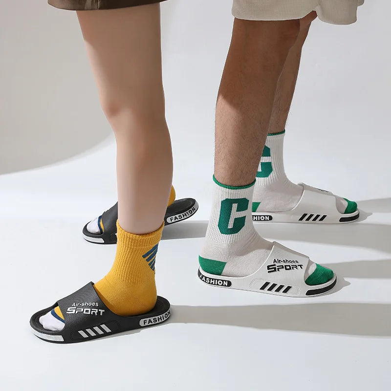 Chaussons Antidérapants pour Hommes - Confort Ultime et Design Élégant