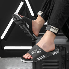 Chaussons Antidérapants pour Hommes - Confort Ultime et Design Élégant