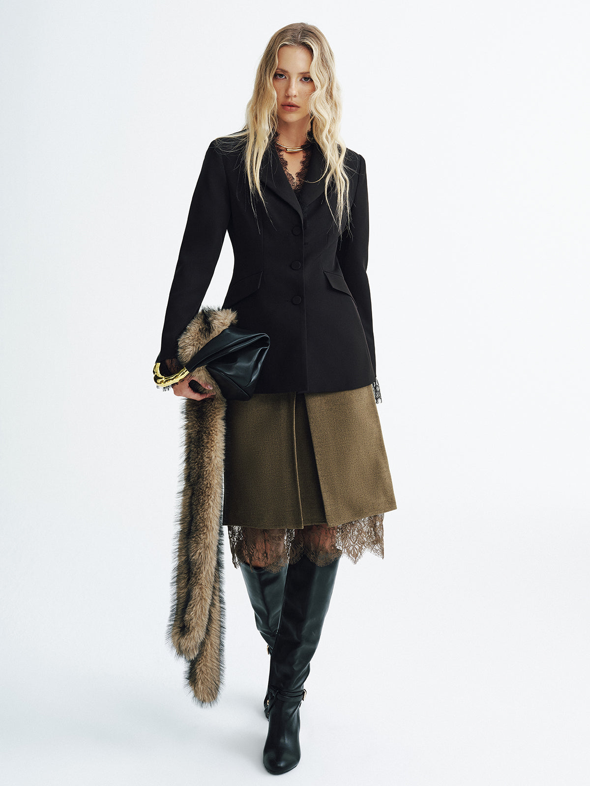 Blazer Ajusté Femme Chic - Détails en Dentelle Élégante