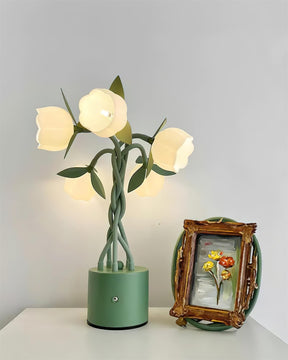 Lampe de Table Florale Sculpturale - Éclairage Élégant Inspiré par la Nature