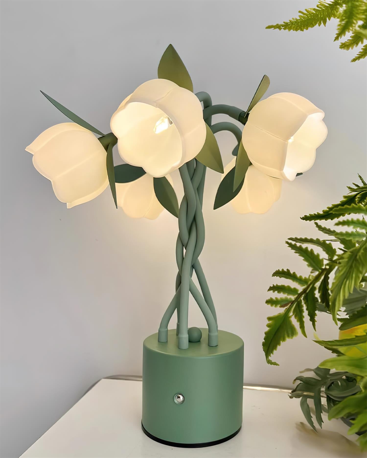 Lampe de Table Florale Sculpturale - Éclairage Élégant Inspiré par la Nature