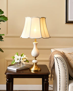 Lampe de Table en Céramique et Laiton - Élégance Intemporelle et Matériaux Premium