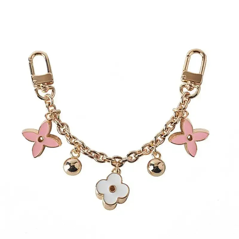 Pendentif Chaîne de Fleurs - Accessoire Élégant pour Sacs et Téléphones