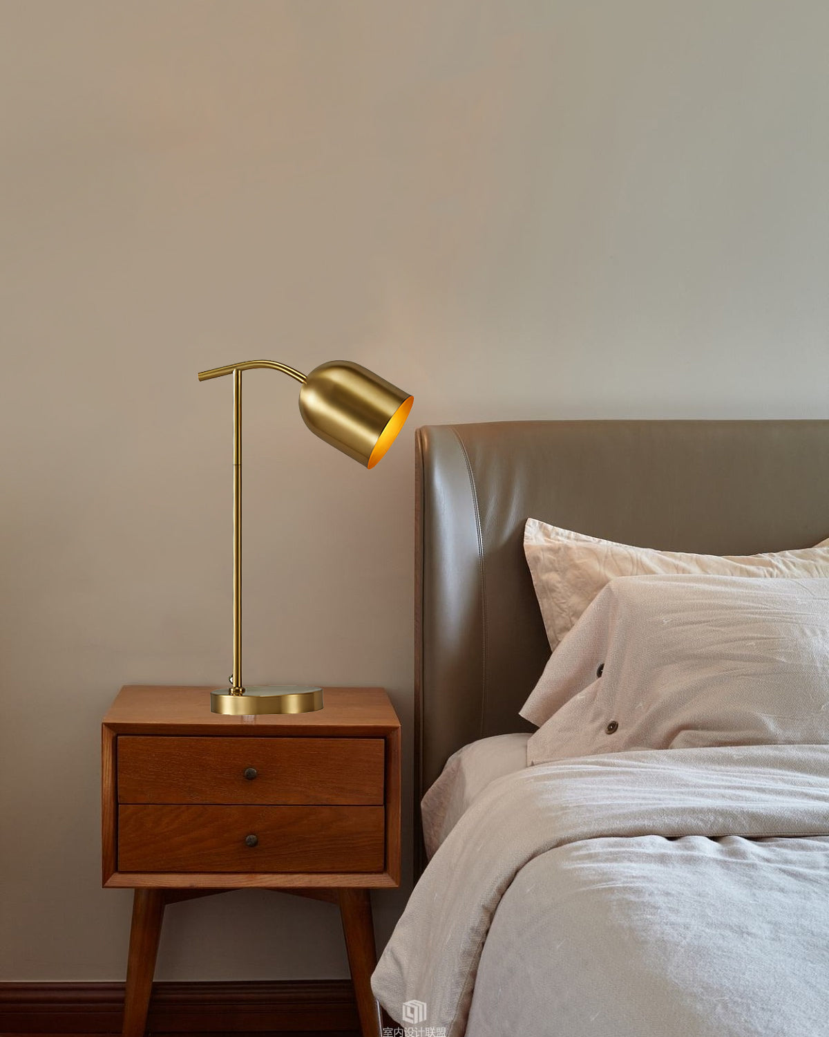 Lampe de Table en Laiton - Design Élégant et Pratique