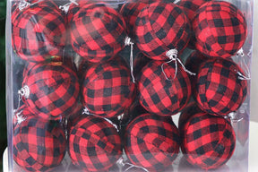 Boules de Noël à Carreaux - Décoration Festive et Chaleureuse