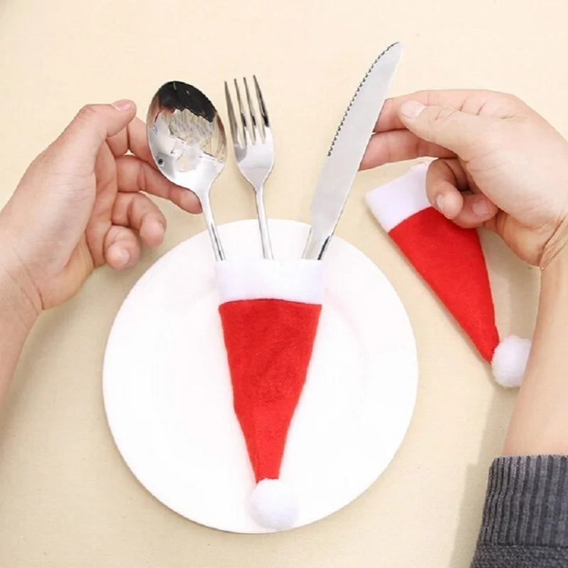 Sacs à Couverts de Noël - Design Festif en Chapeau de Santa