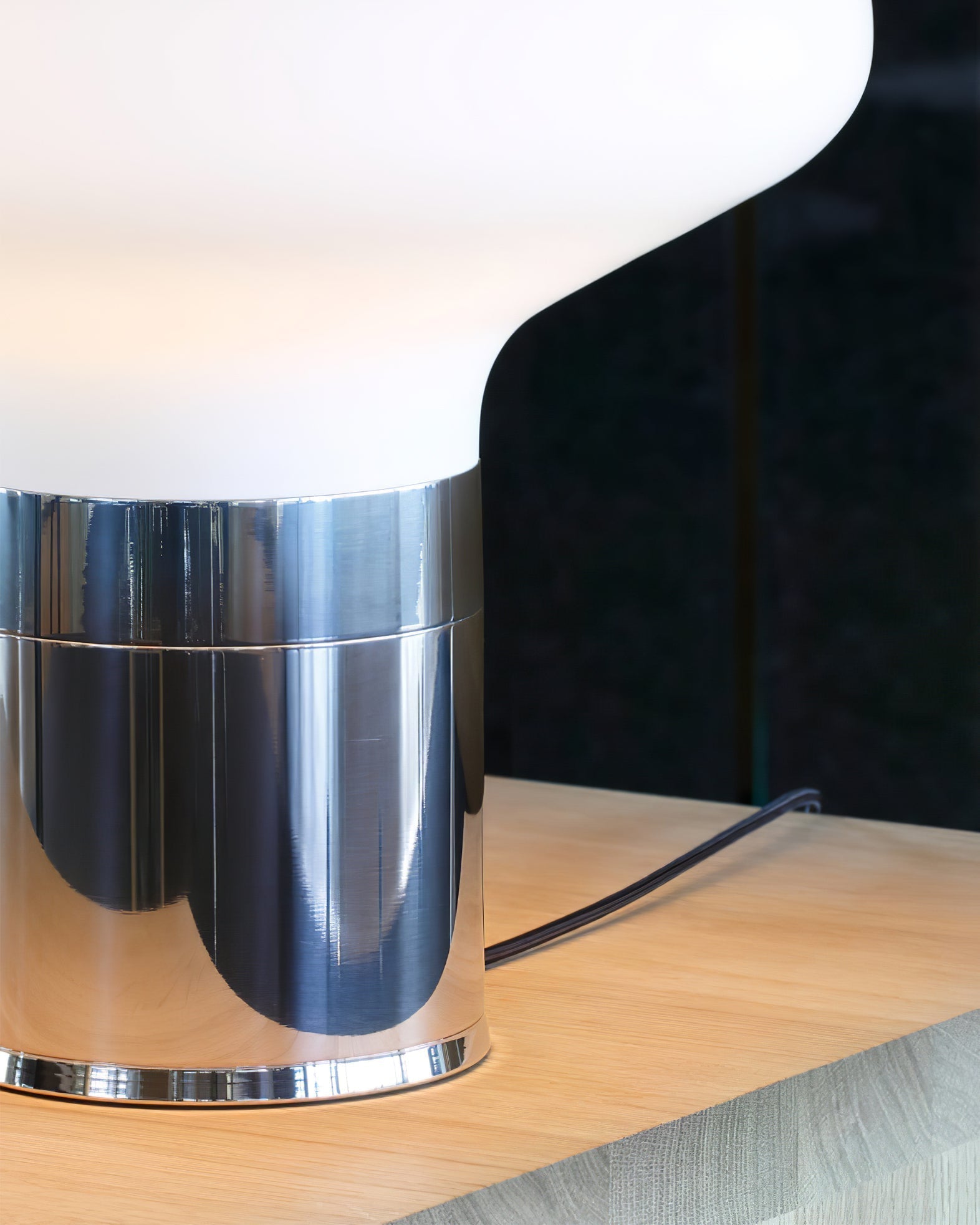 Lampe de Table Élégante en Verre - Design Raffiné avec Éclairage LED