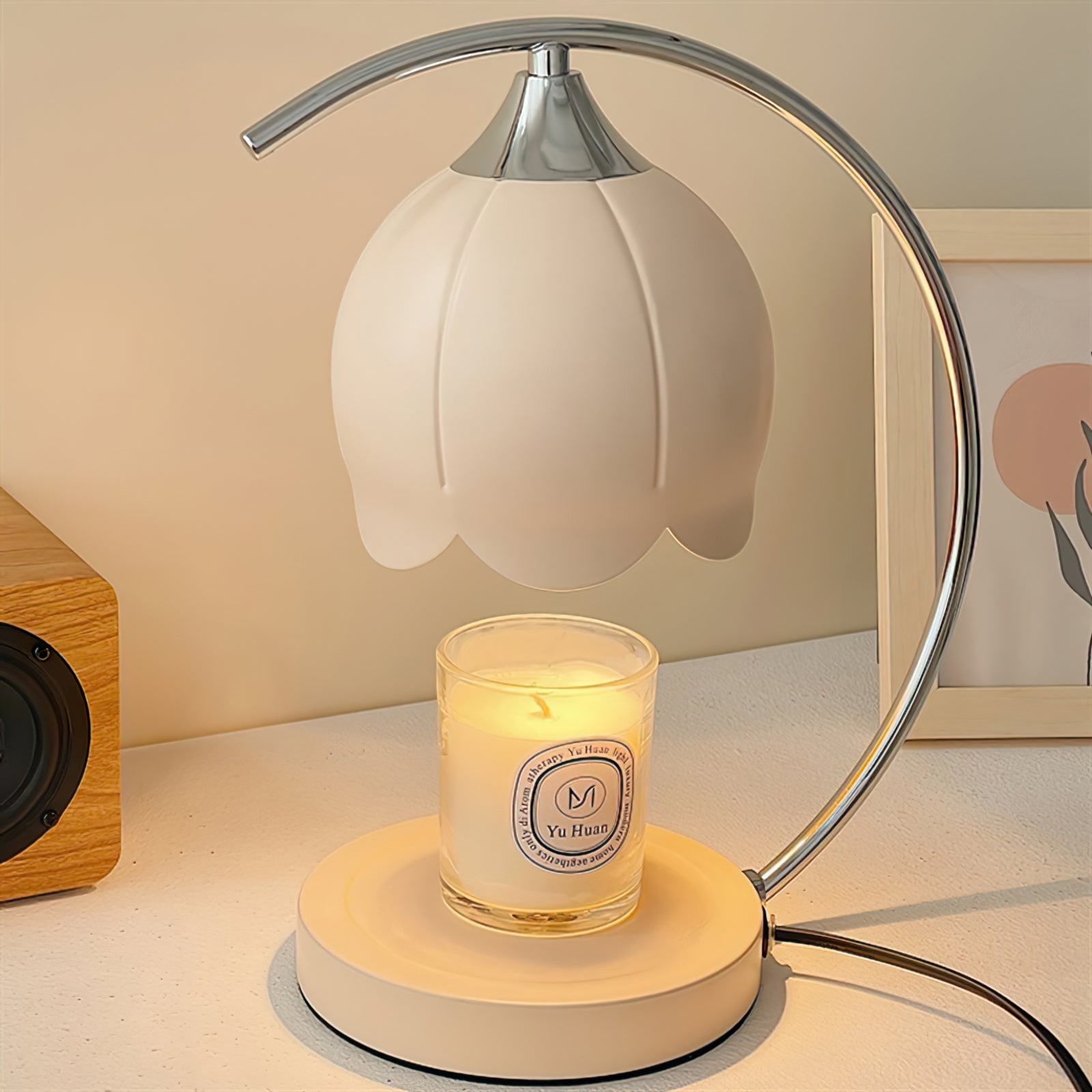 Lampe de Table Design Floral - Éclairage Raffiné et Atmosphère Chaleureuse