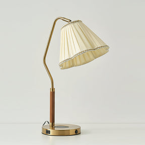 Lampe de Table en Tissu Luxe - Base Dorée et Design Élégant