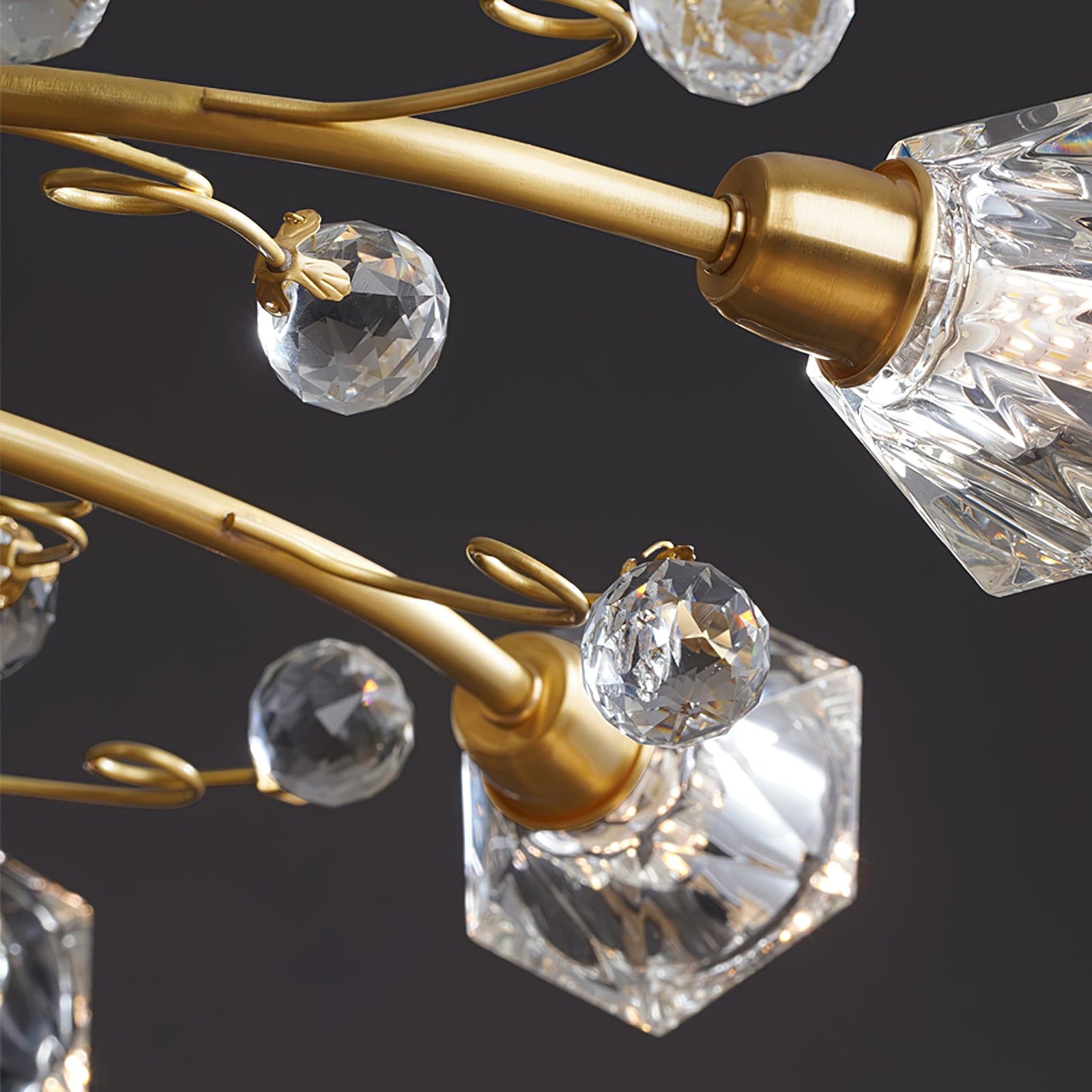 Lampe de Plafond Florale Romantique - Éclairage Doux et Ambiance Conviviale