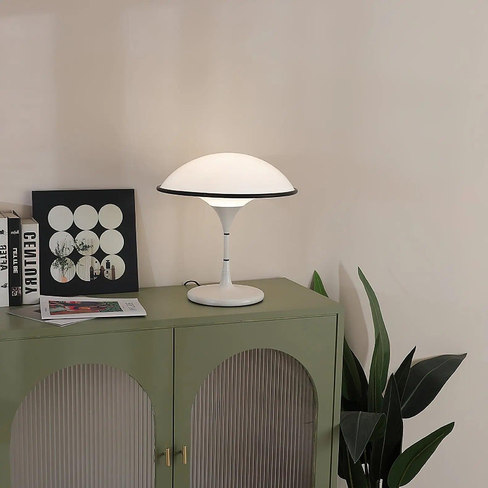 Lampe de Table Scandinave Élégante - Design Rétro et Ambiance Confortable