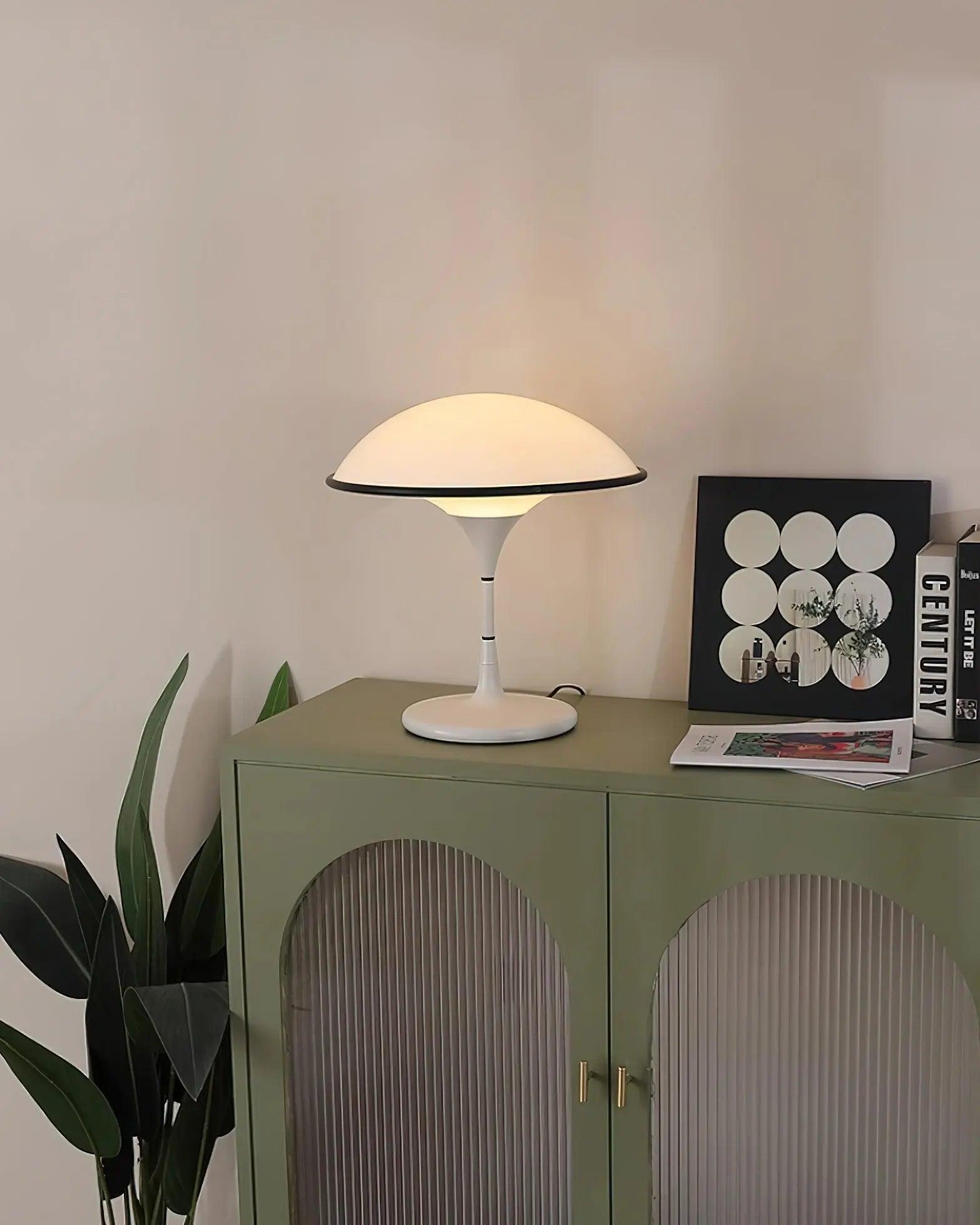 Lampe de Table Scandinave Élégante - Design Rétro et Ambiance Confortable