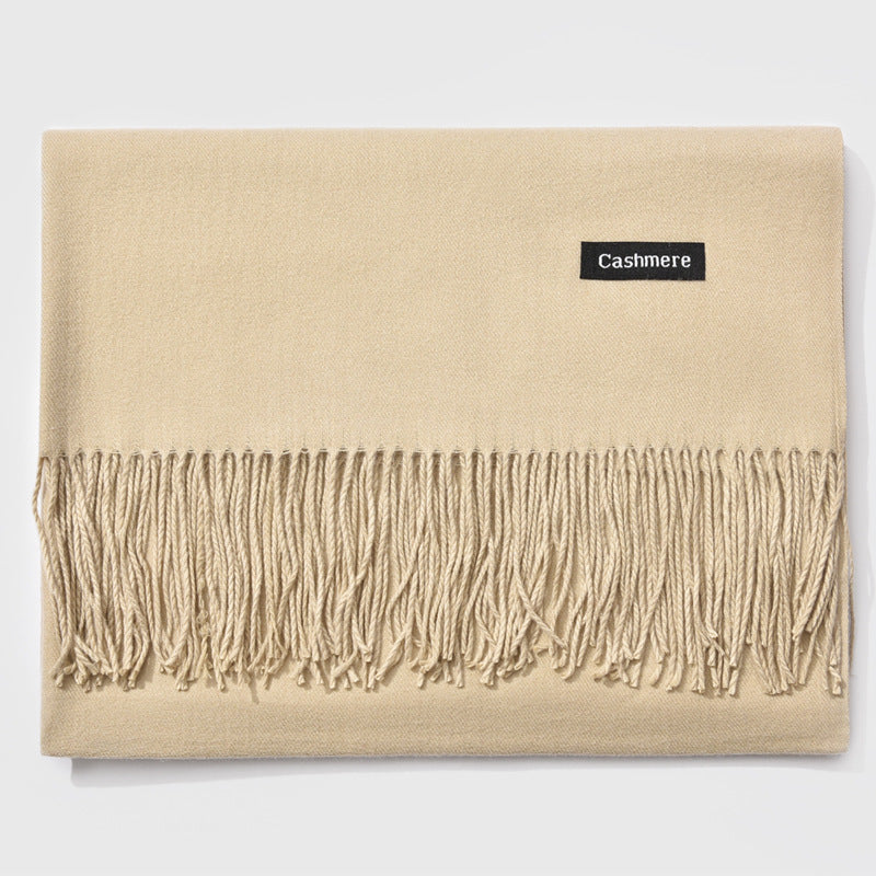 Écharpe Élégante à Franges pour Femmes - Style Monochrome et Confort Optimal