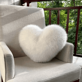 Coussin en Fausse Fourrure en Cœur | Élégant et Confortable pour Décoration Moderne