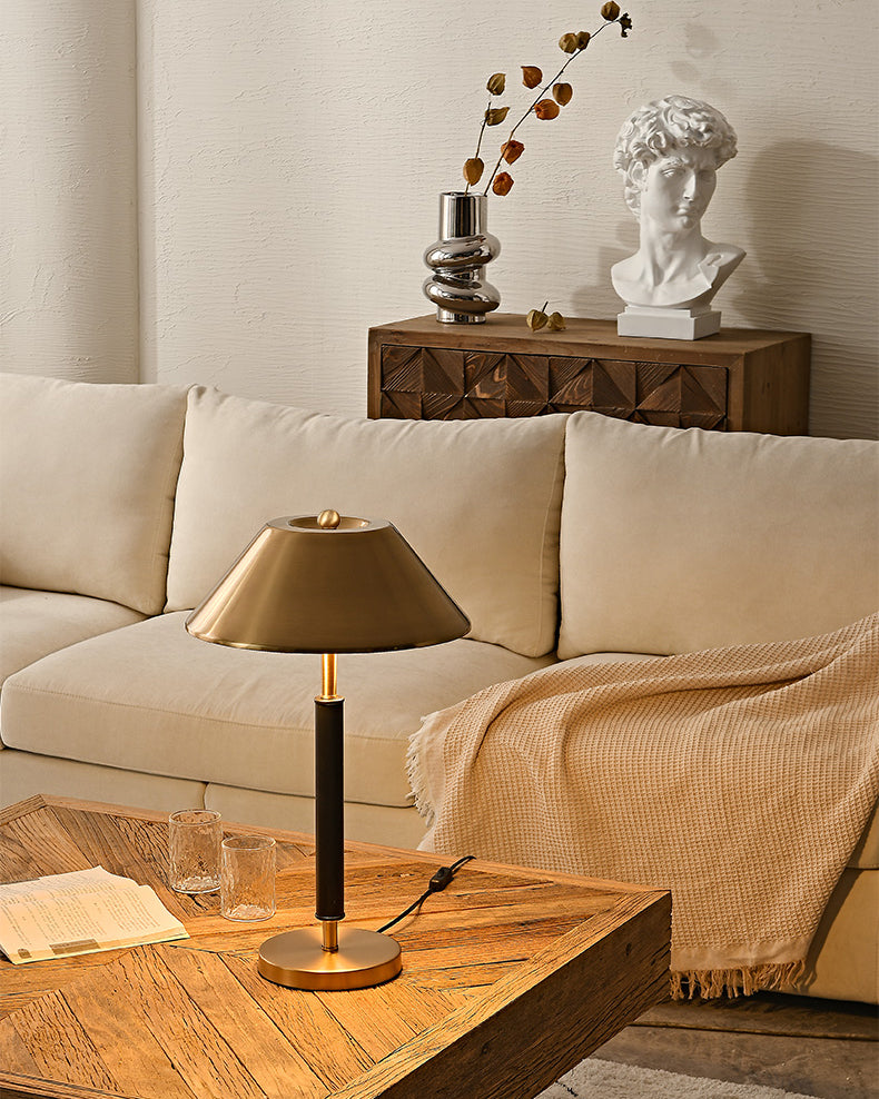 Lampe de Table Moderne Noir et Or - Élégance et Éclairage Raffiné