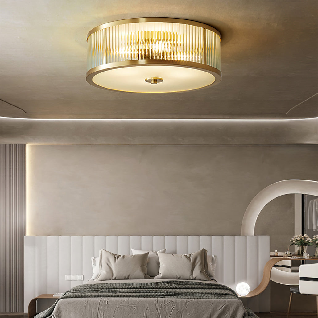 Lampe de Plafond Vintage en Laiton - Éclairage Chaleureux et Raffiné