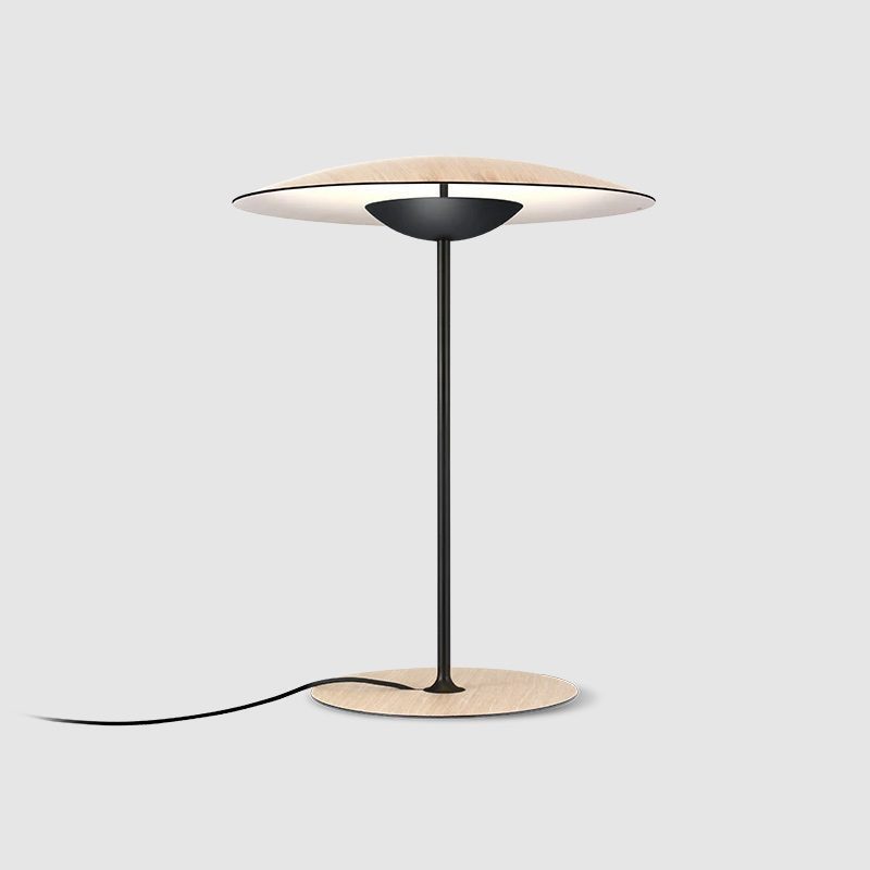 Lampe de Bureau LED Design - Éclairage Innovant et Finitions Modernes