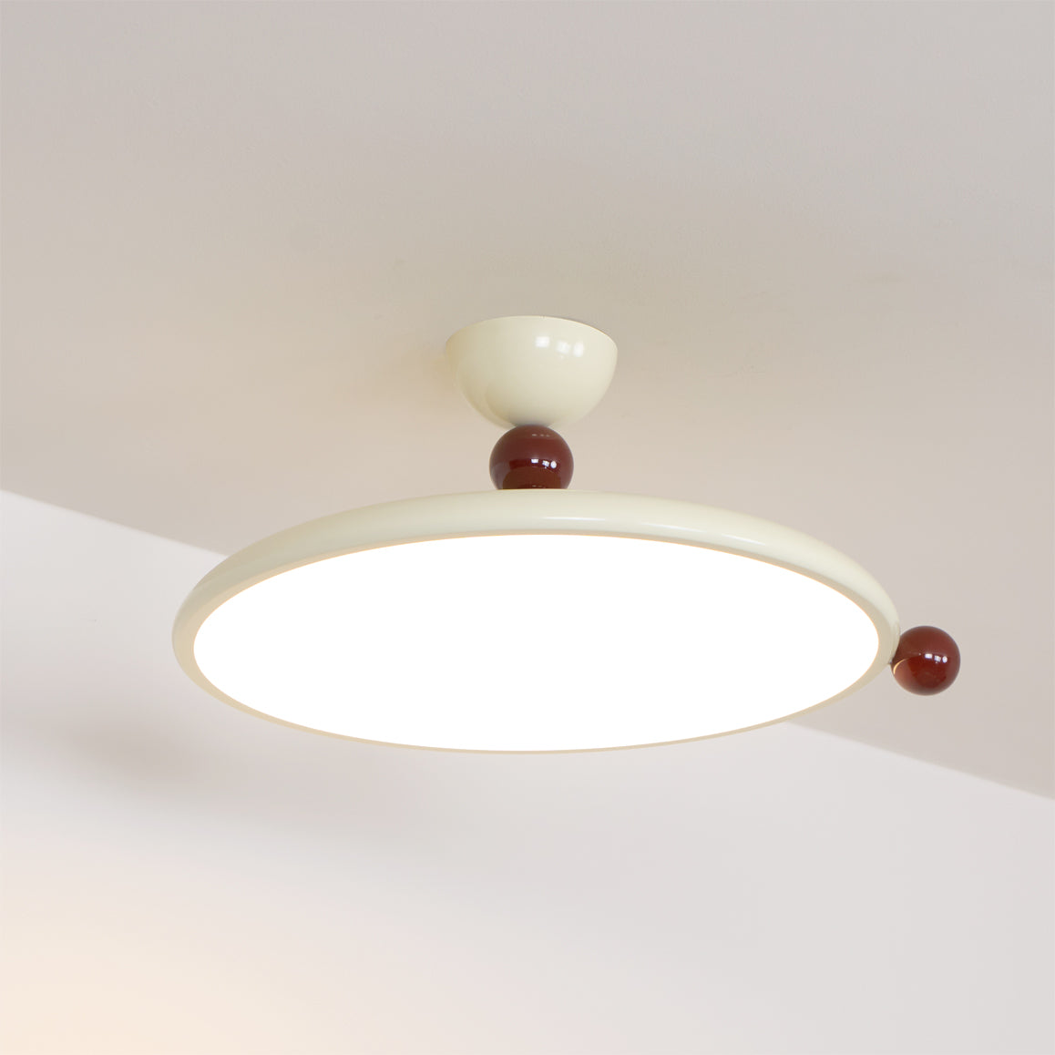 Lampe de Plafond Moderne - Finition Délicate et Éclairage Luxueux