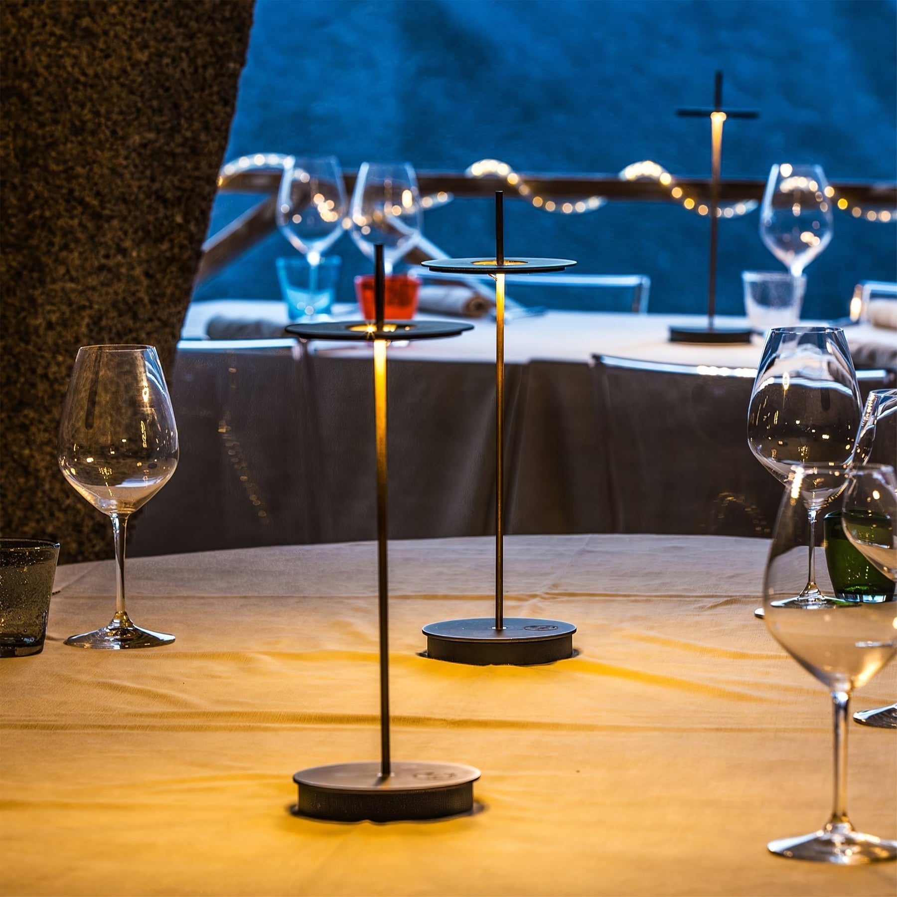 Lampe de Table Contemporaine - Charme Italien et Lumière Chaleureuse