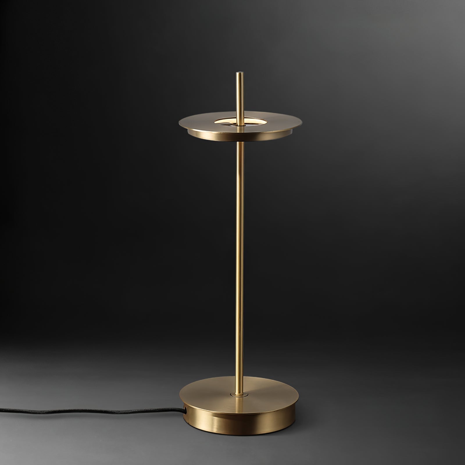 Lampe de Table Contemporaine - Charme Italien et Lumière Chaleureuse
