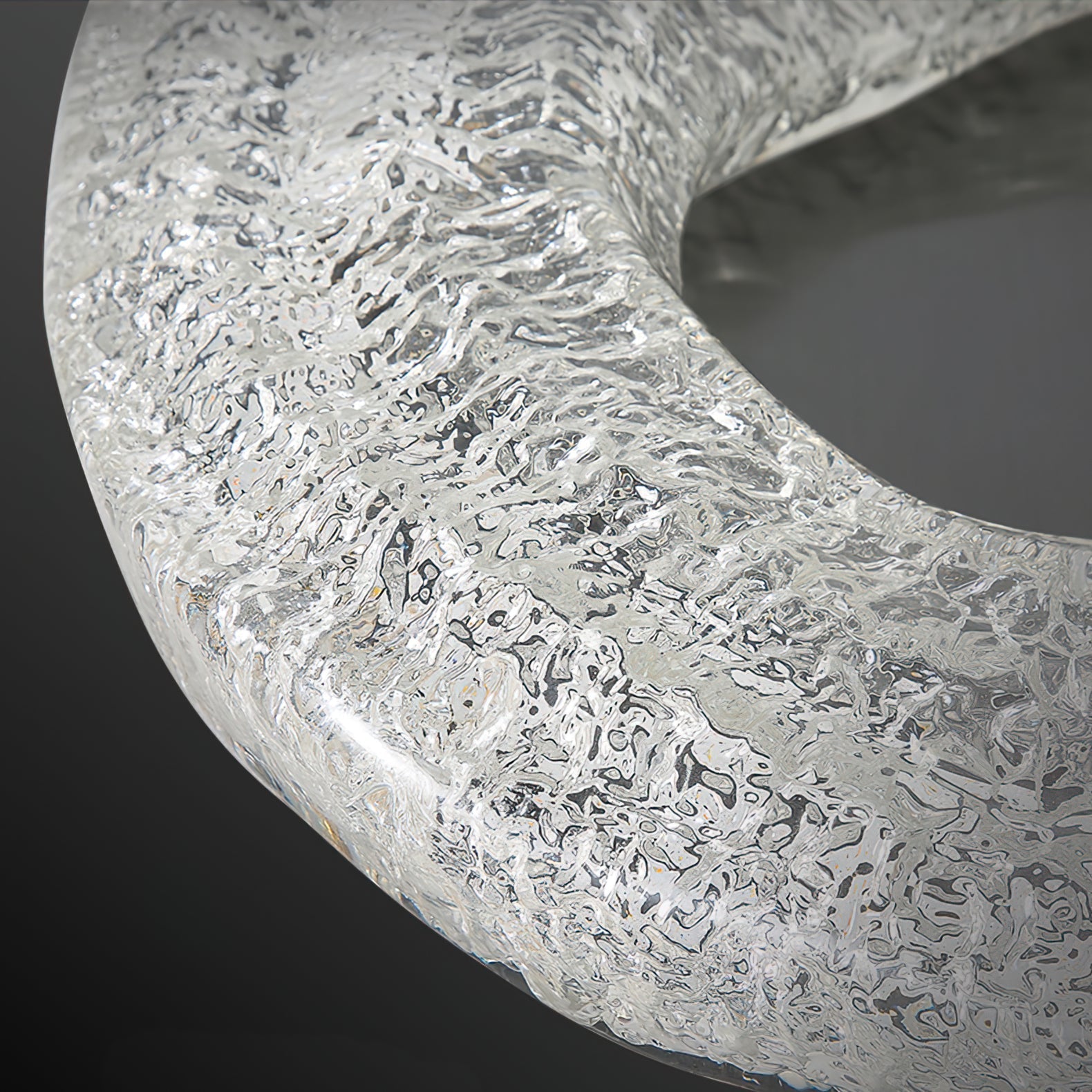 Luminaire de Plafond Sculptural - Éclat Chaleureux et Design Unique