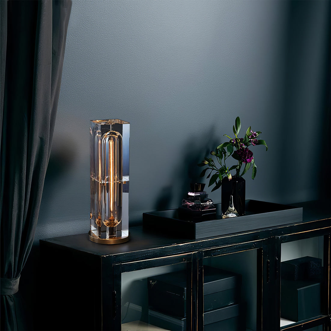 Lampe de Bureau Moderne et Élégante - Design Unique et Éblouissant