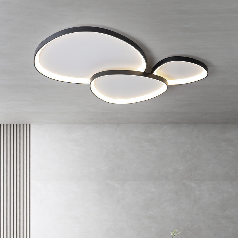 Lampe de Plafond Minimaliste - Design Contemporain et Éclairage Doux